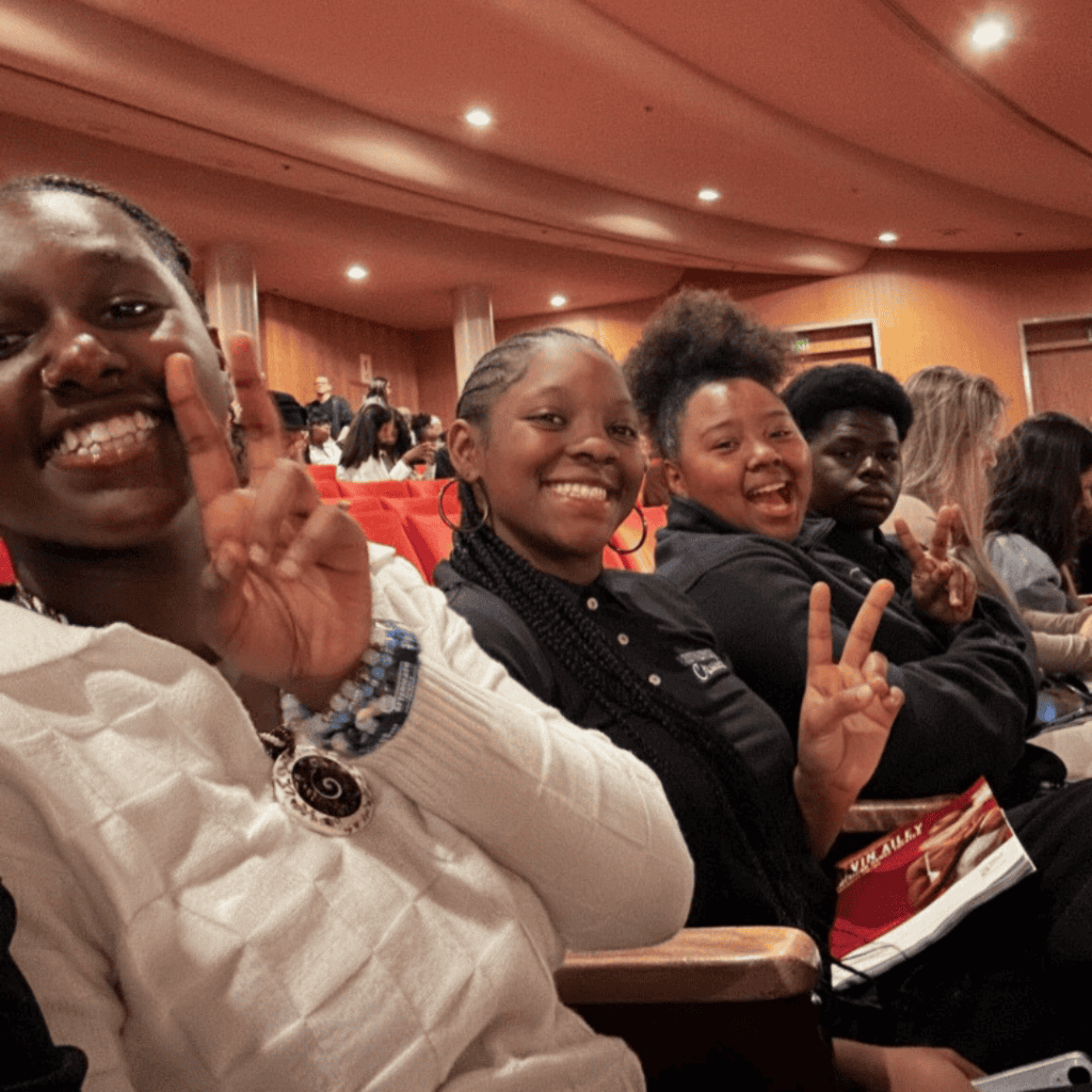 Students See Alvin Ailey Dance Theater 1 Img 7731